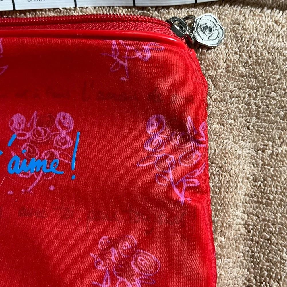 Throbbing‎ Hot Pink Make Up Case Lancôme Bright turquoise lettering and lining